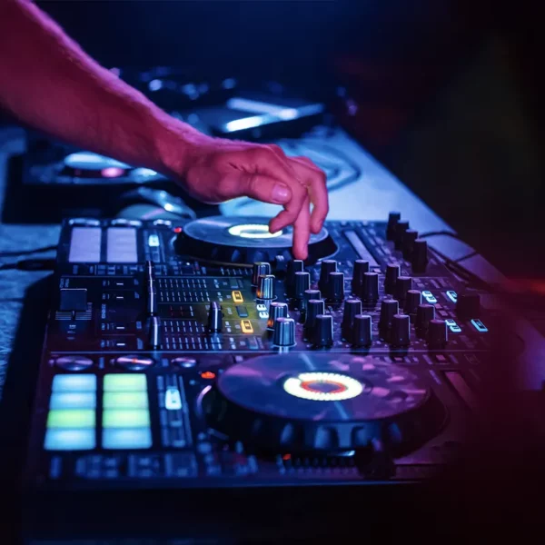 location dj c du mobilier